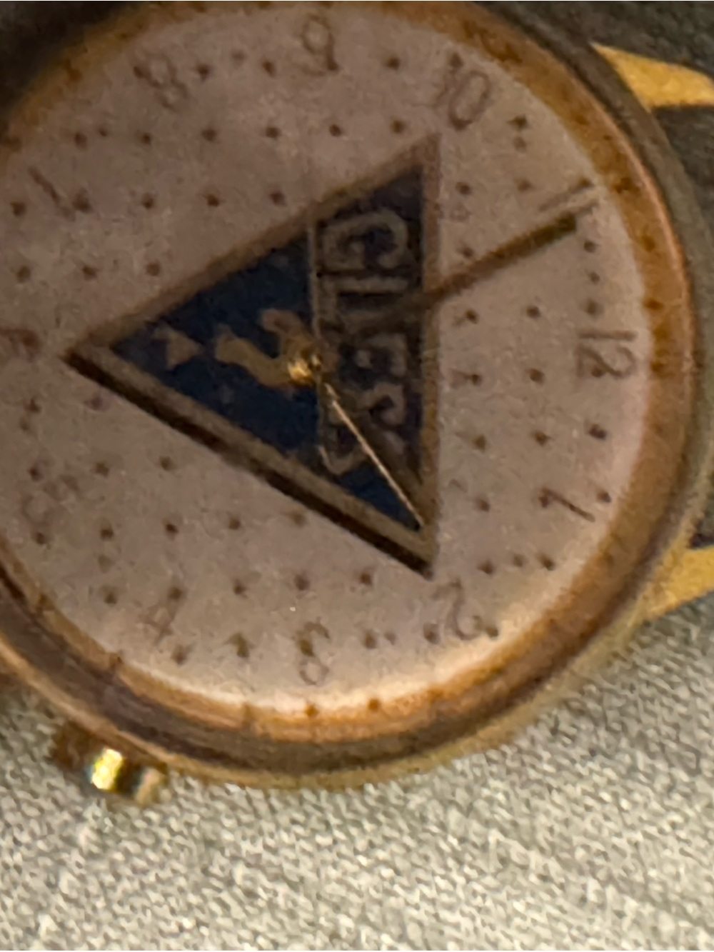 Guess unisex Gold-Tone Watch with White Dial and Blue Logo 1990 vintage